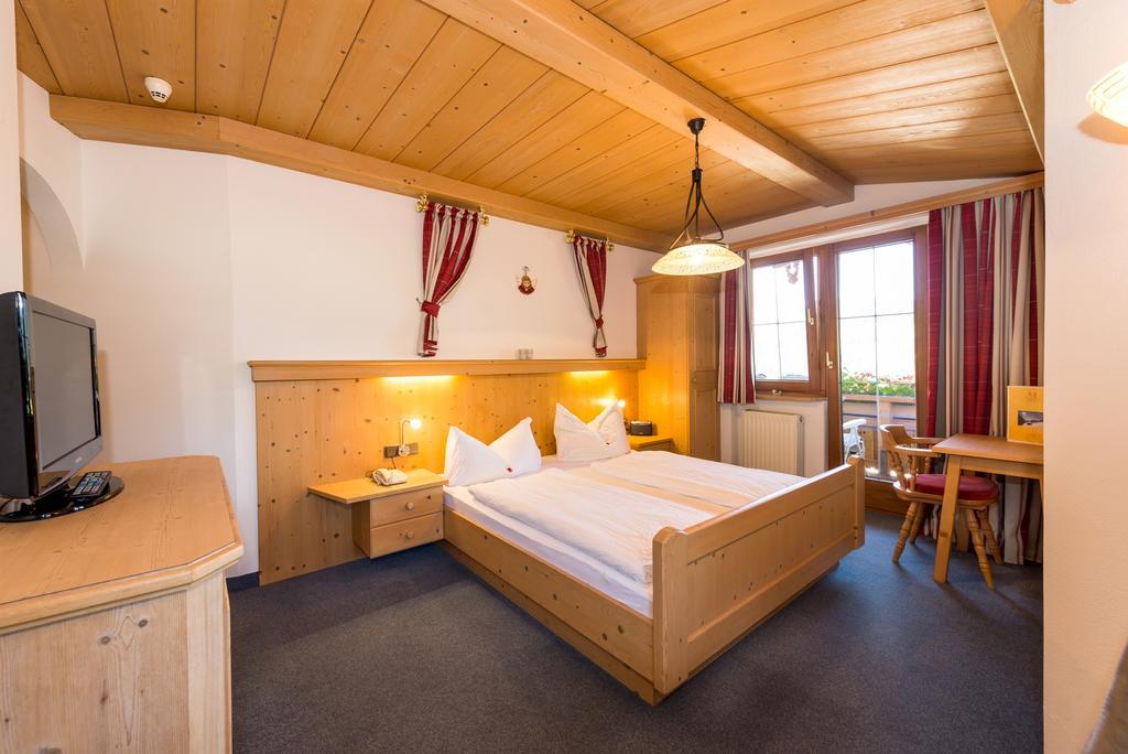 Hotel Landhaus Marchfeld Oberau Exteriér fotografie